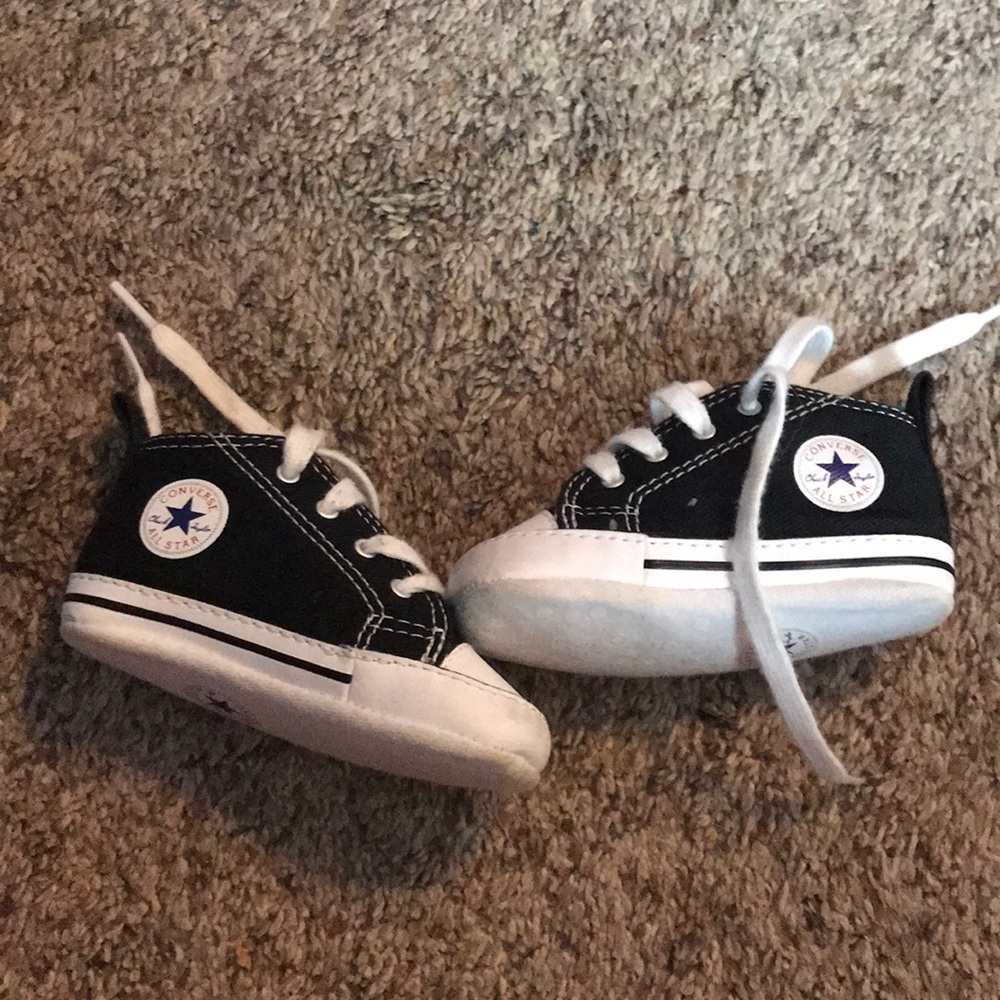 Black Converse shoes for toddlers